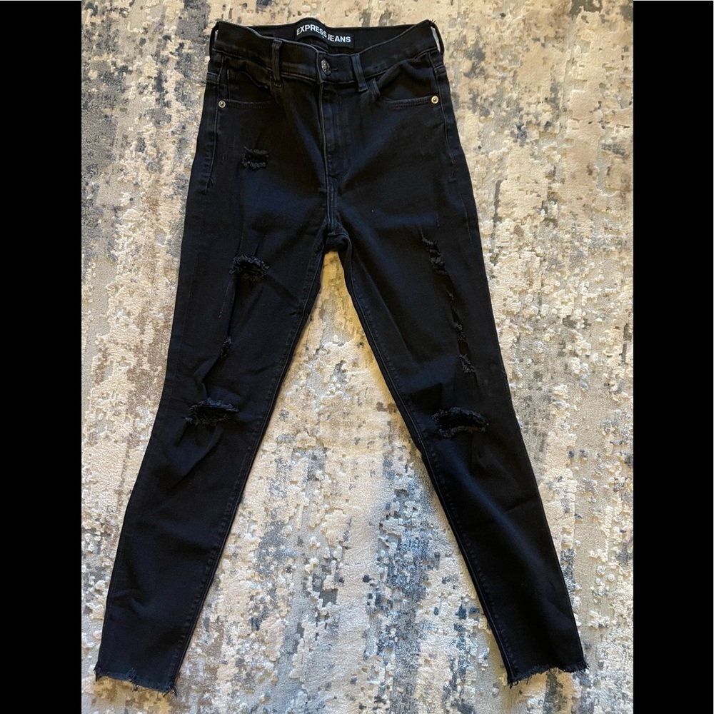 EXPRESS BLACK RIPPED JEANS